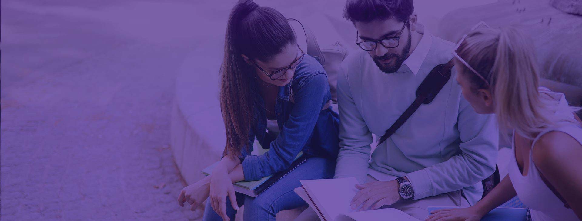 Sydney Opera House view at night showcasing Australia for Bombay Migrations Australia.